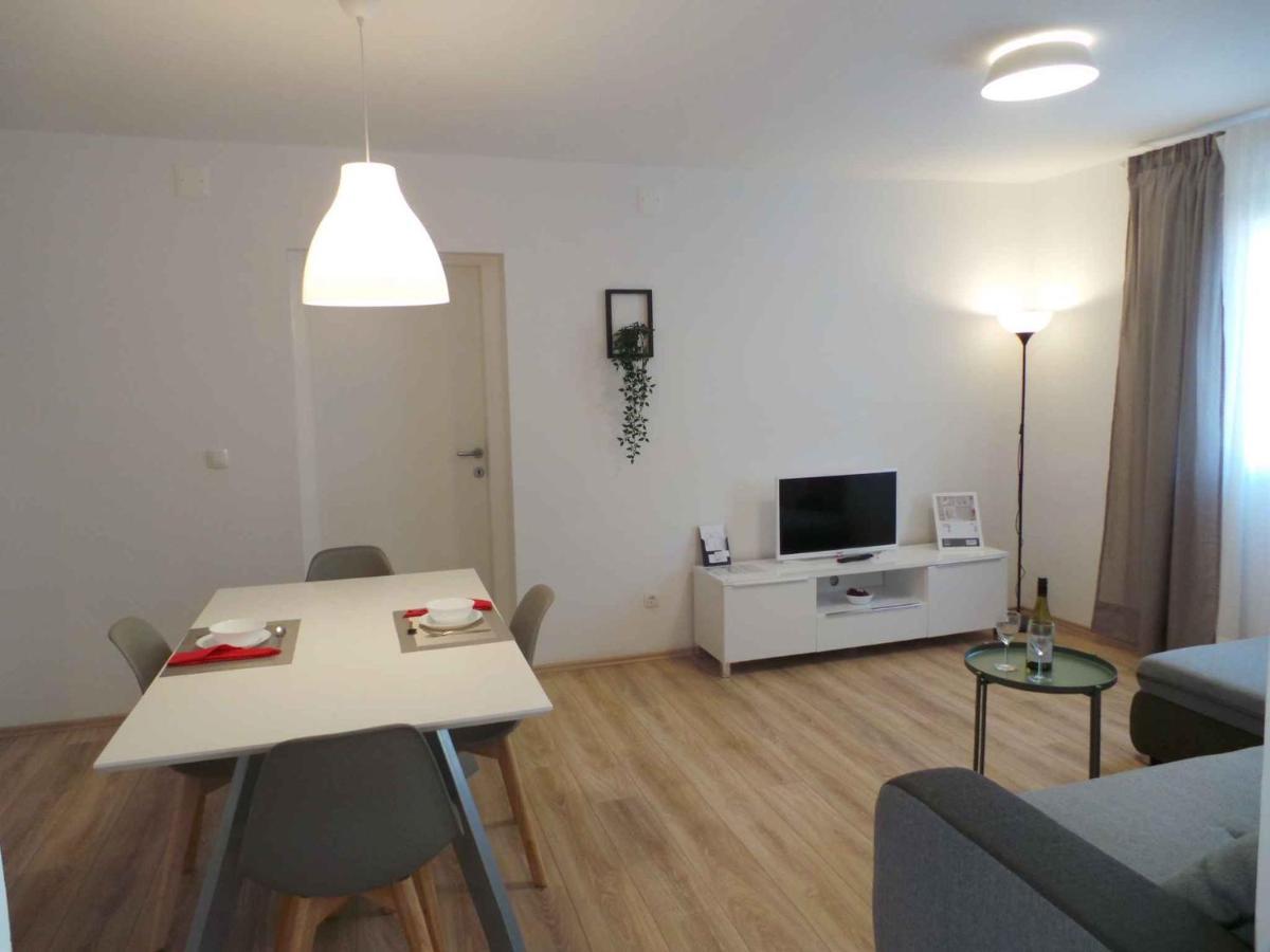 Apartments In Njivice/Insel Krk 34038 Kültér fotó