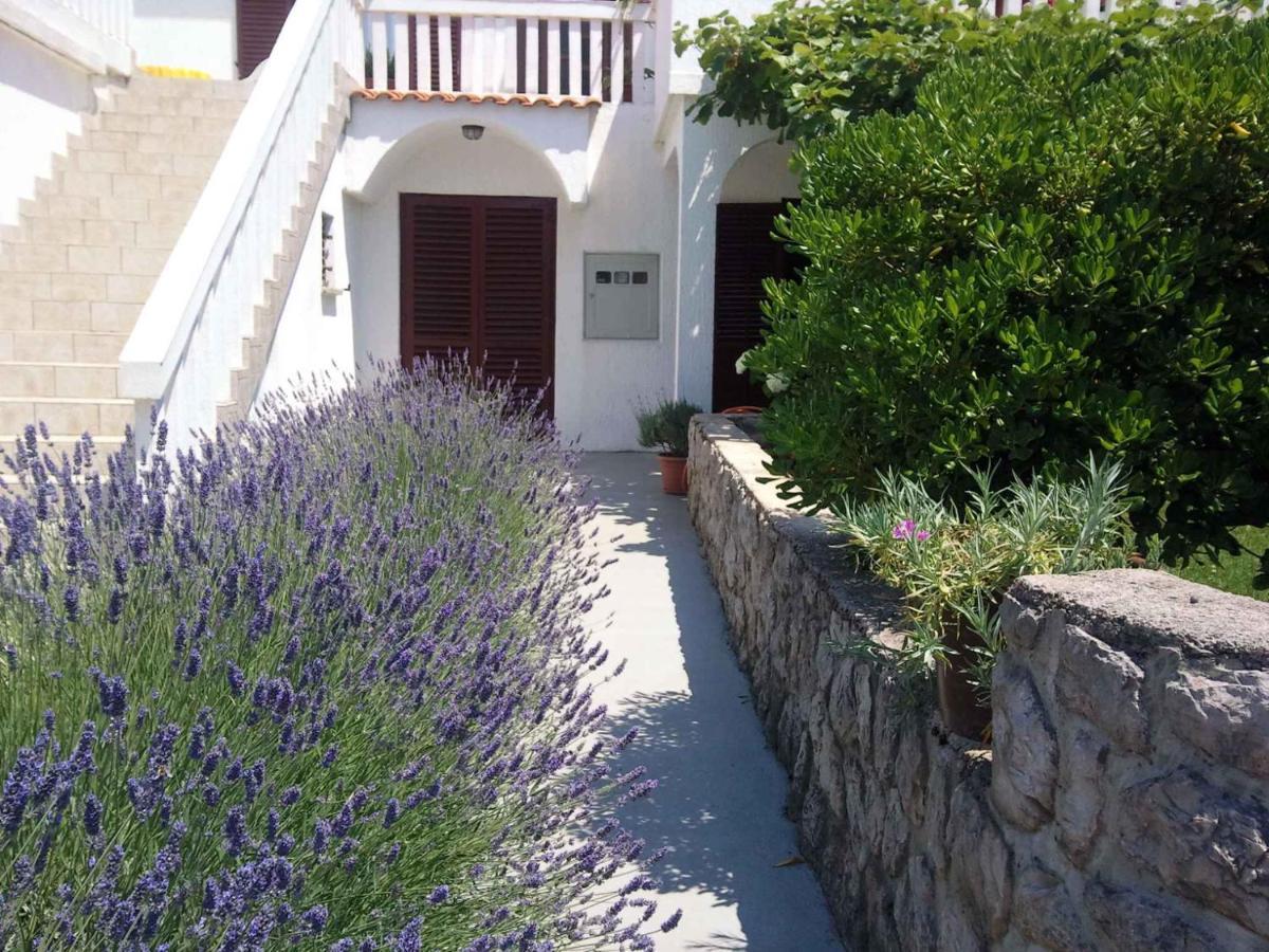 Apartments In Njivice/Insel Krk 34038 Kültér fotó